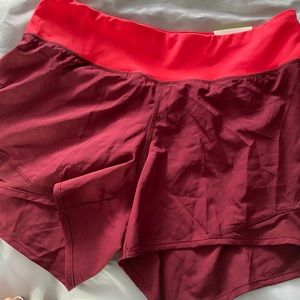 Active running shorts